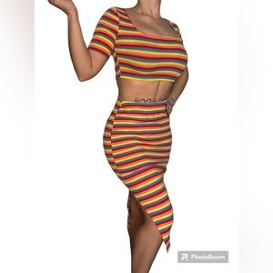 Two peas, crop top and skirt